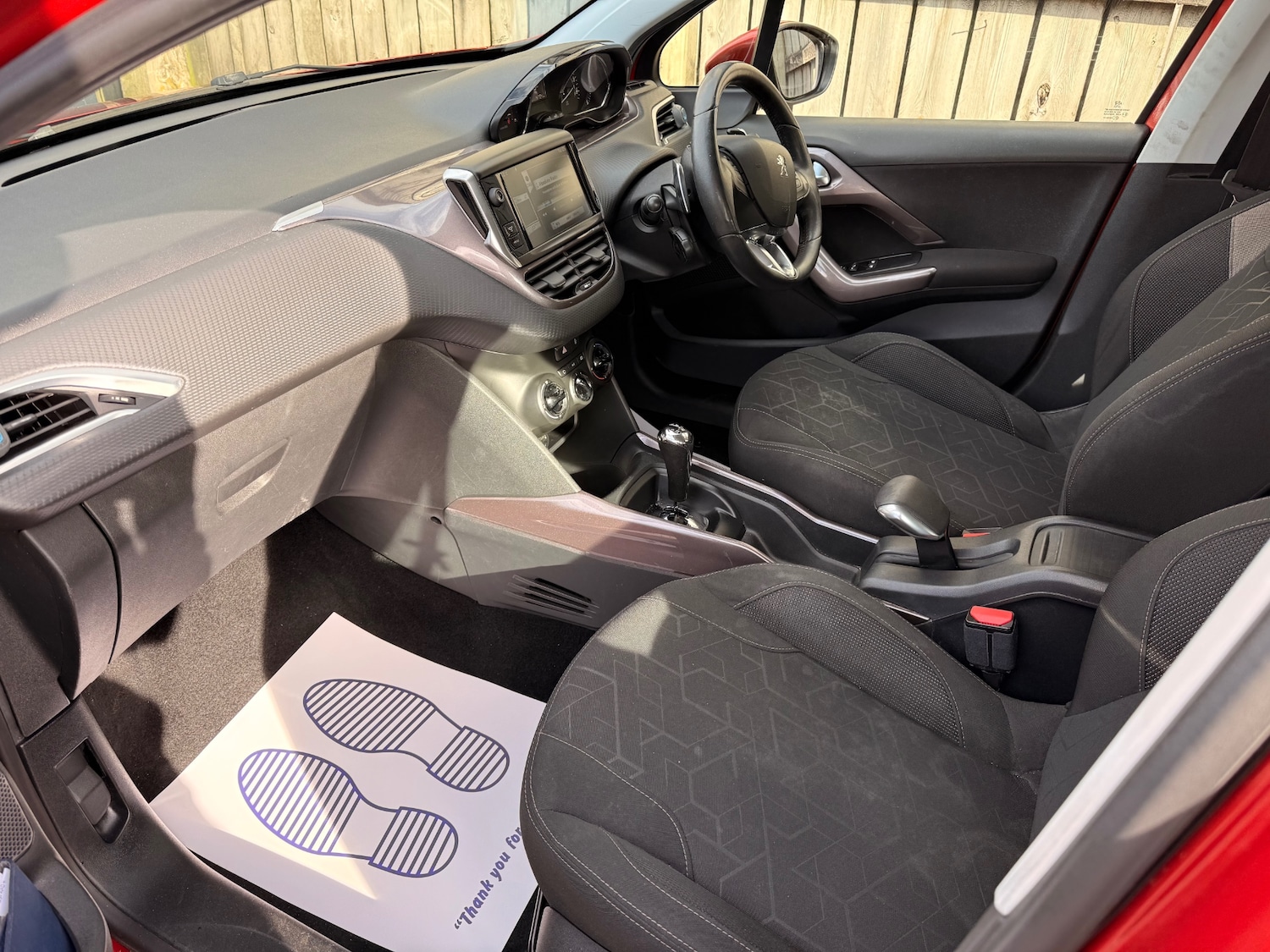 Used Peugeot 2008 2014 for sale - 78184428: Photo 31