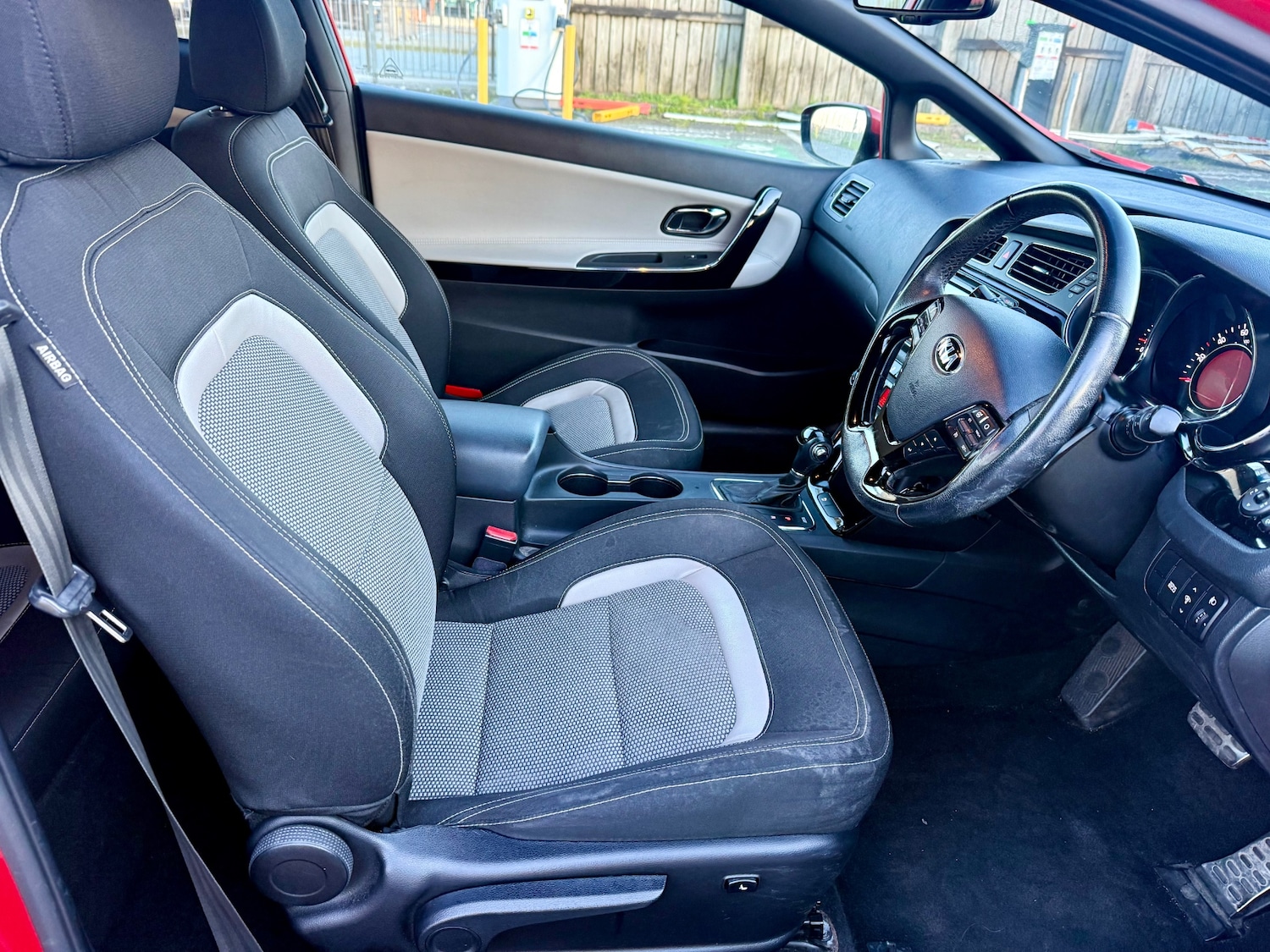 Used Kia Pro Ceed 2015 for sale - 77939277: Photo 15