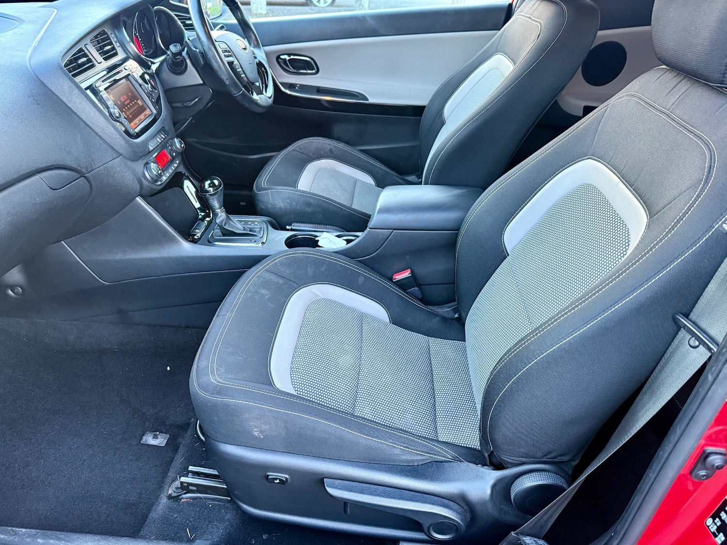 Used Kia Pro Ceed 2015 for sale - 77939277: Photo 21