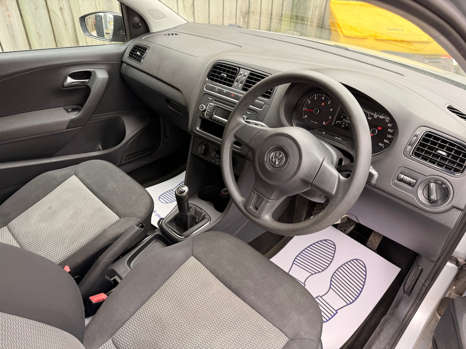 Used Volkswagen Polo 2011 for sale - 78180010: Photo 11