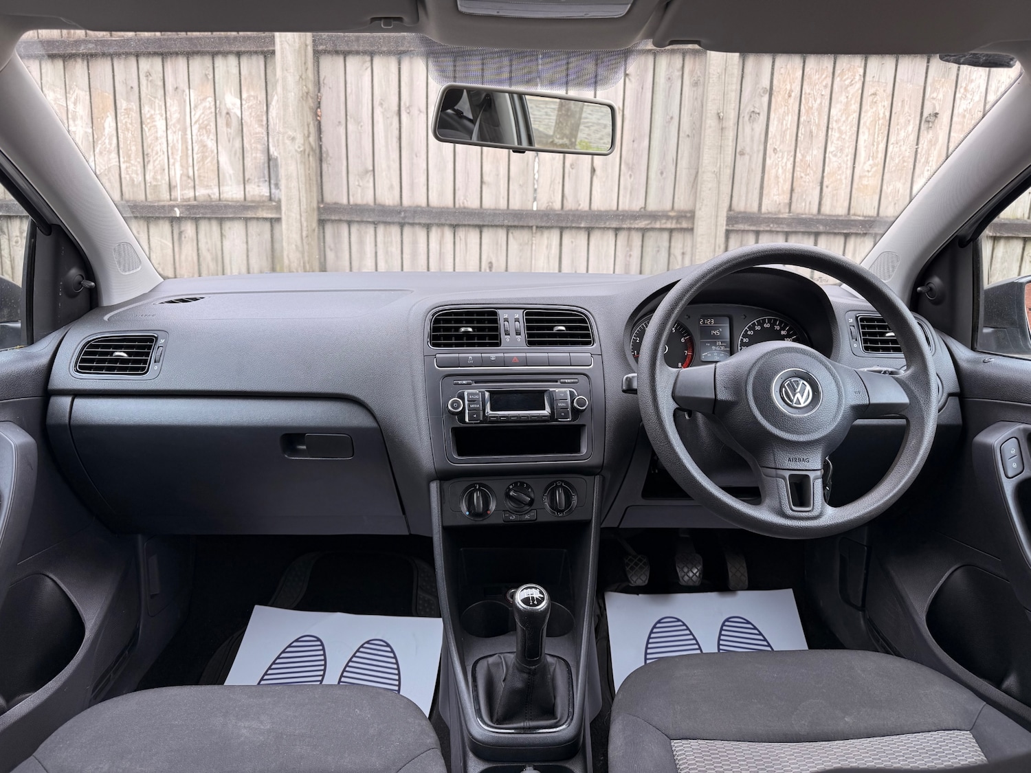 Used Volkswagen Polo 2011 for sale - 78180010: Photo 17