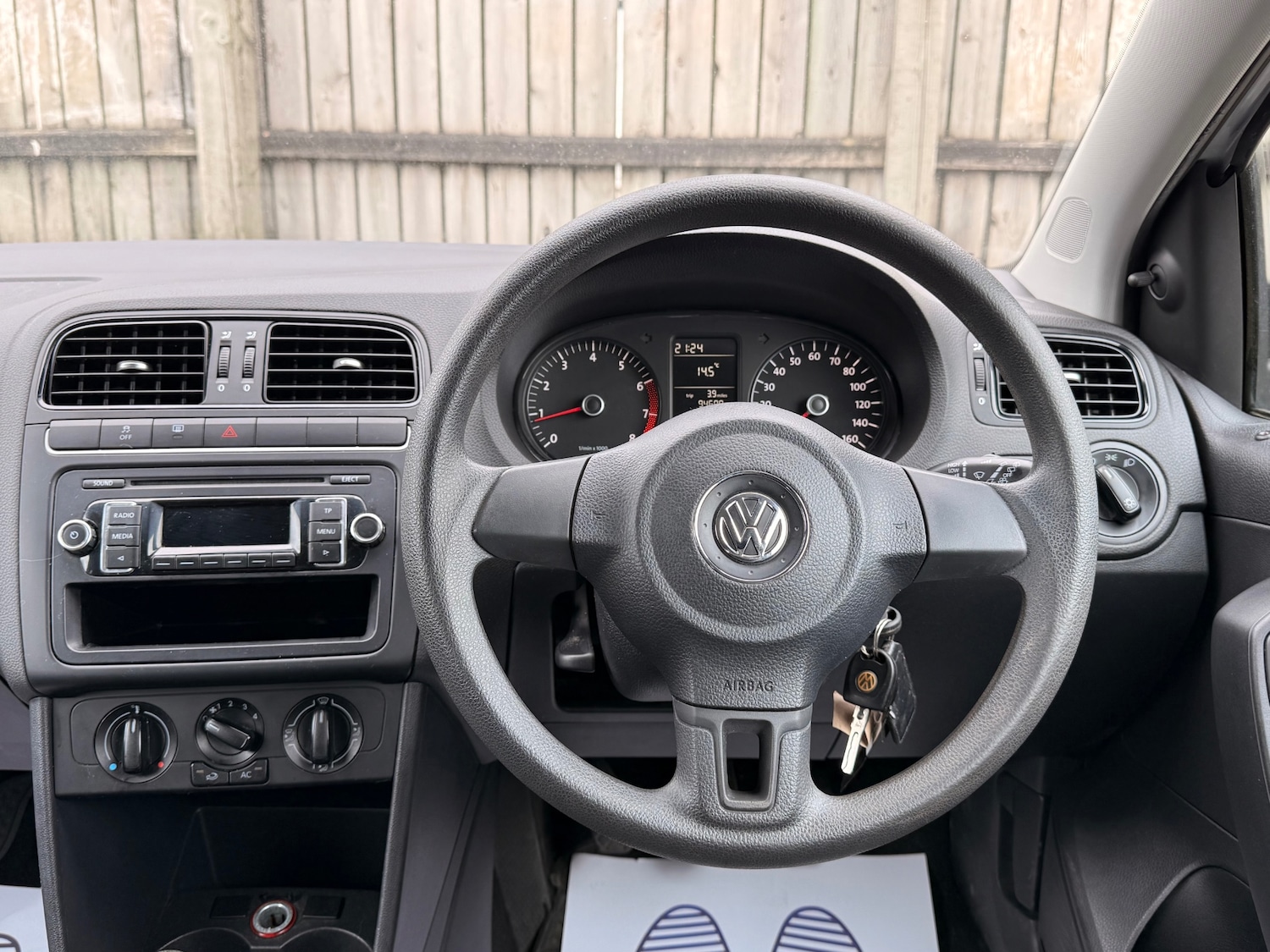 Used Volkswagen Polo 2011 for sale - 78180010: Photo 18