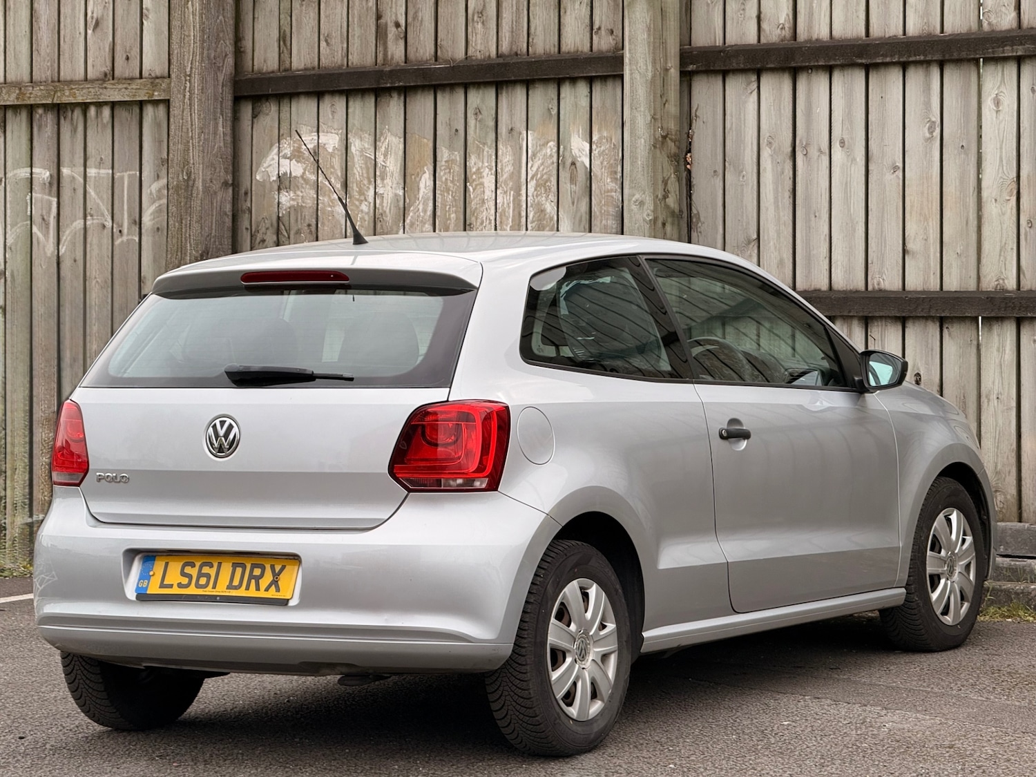 Used Volkswagen Polo 2011 for sale - 78180010: Photo 9
