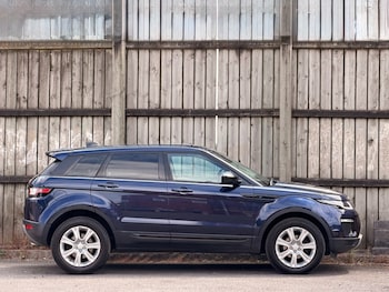 Used Land Rover Range Rover Evoque 2017 for sale - 79322376: Photo
