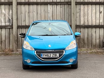 Used Peugeot 208 2012 for sale - 79830420: Photo