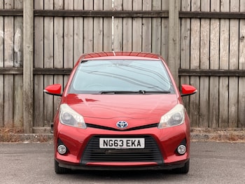 Used Toyota Yaris 2014 for sale - 79537138: Photo