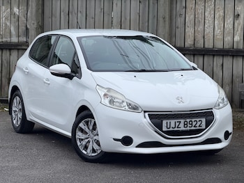Peugeot 208 feature image