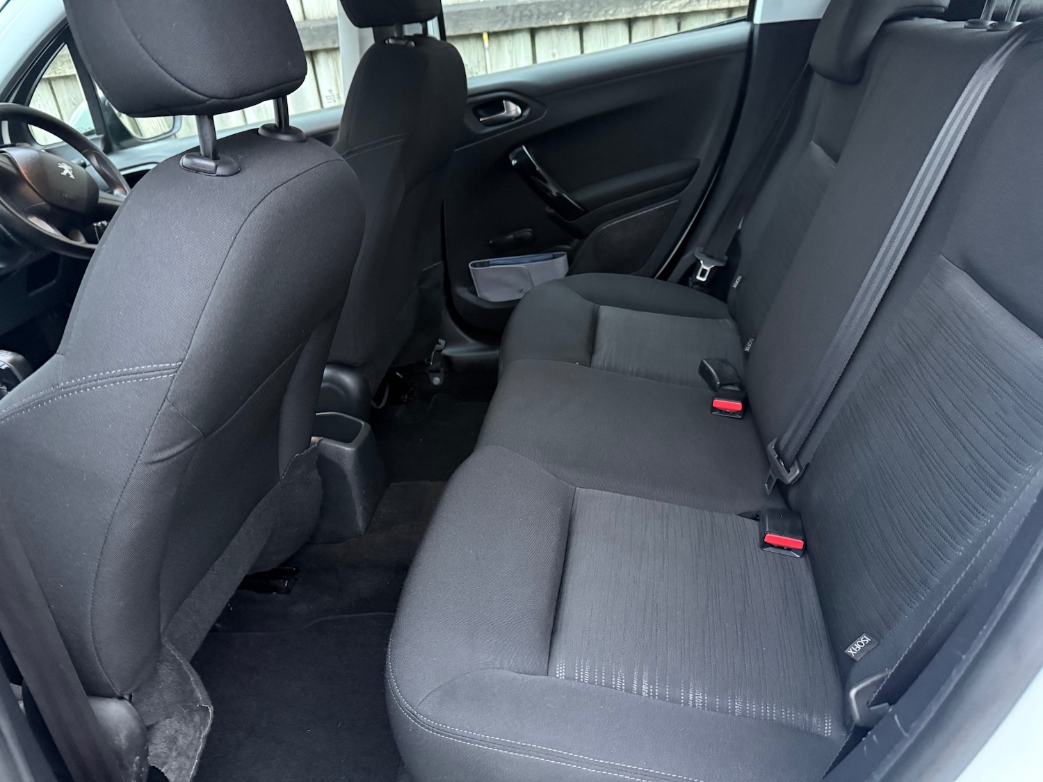 Used Peugeot 208 2013 for sale - 77991889: Photo 31