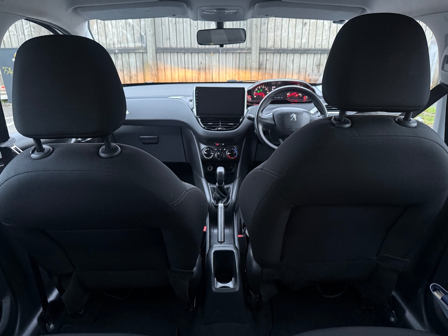 Used Peugeot 208 2013 for sale - 77991889: Photo 37