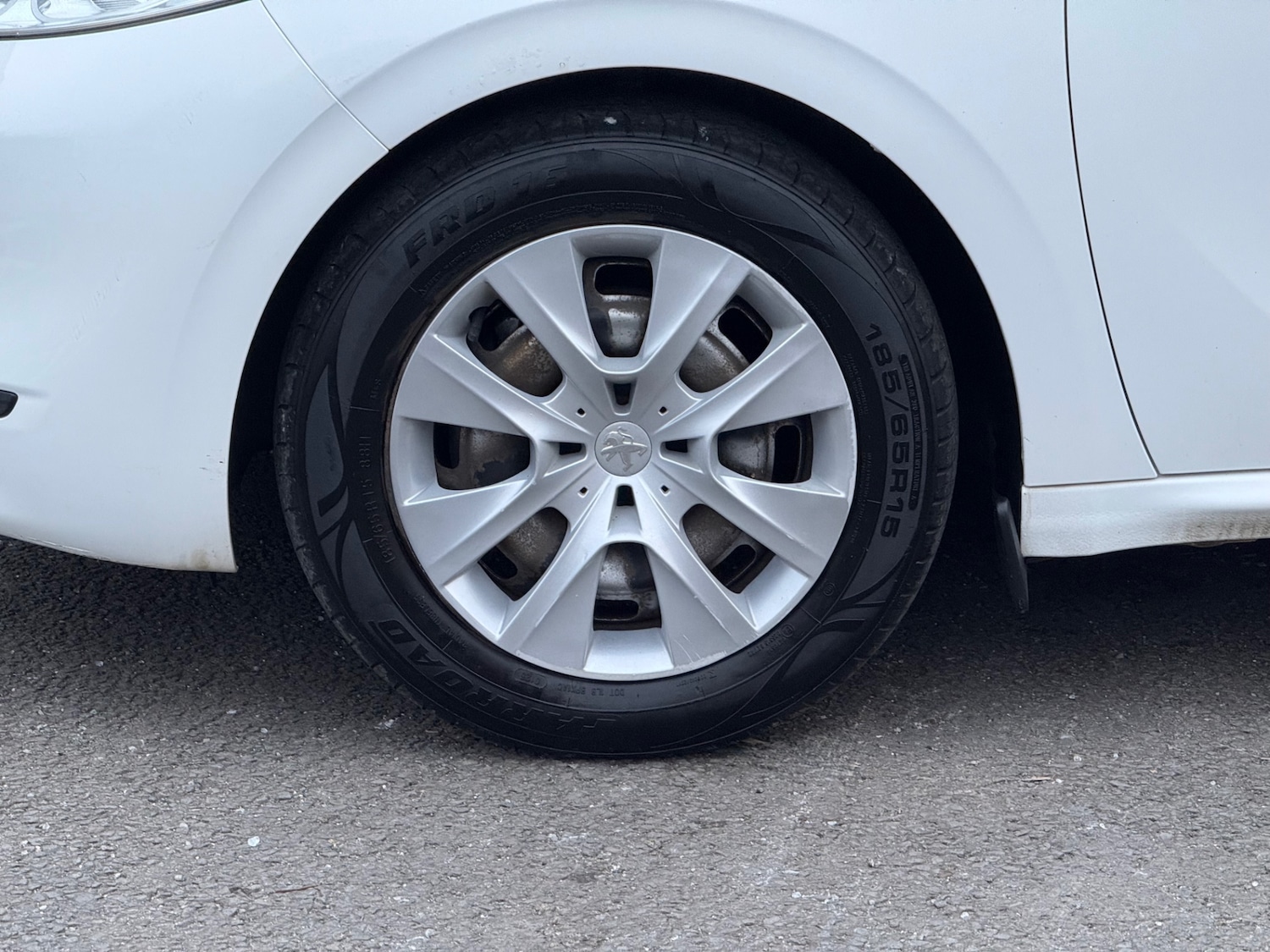 Used Peugeot 208 2013 for sale - 77991889: Photo 39