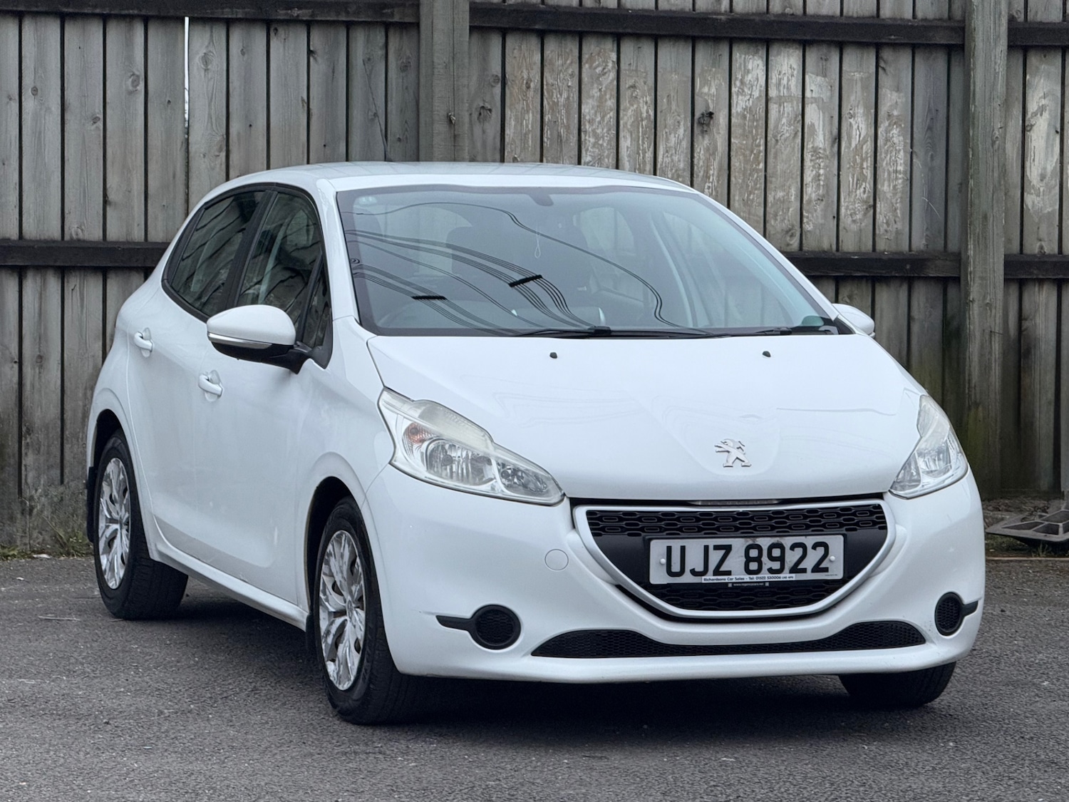 Used Peugeot 208 2013 for sale - 77991889: Photo 9