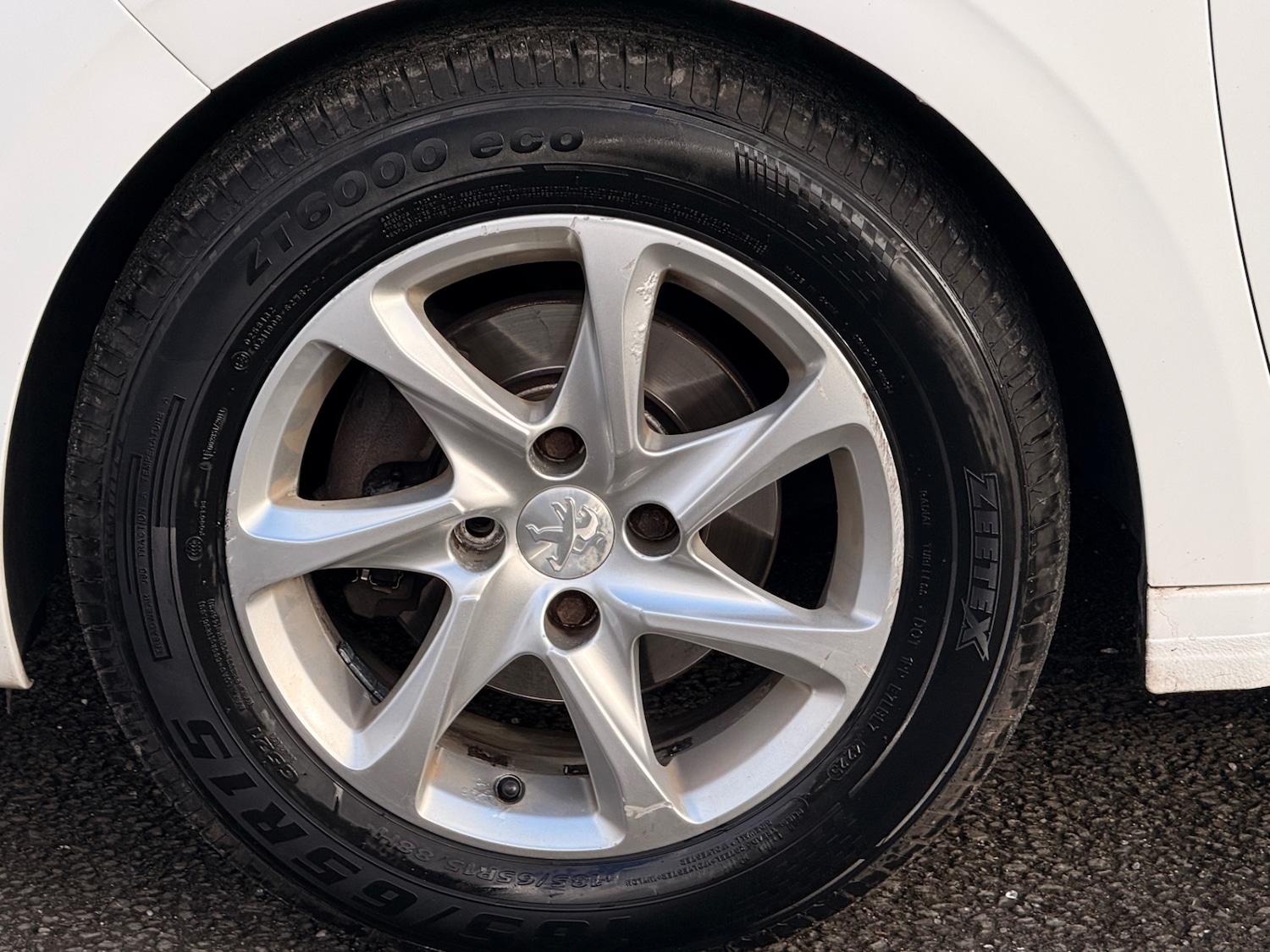 Used Peugeot 208 2014 for sale - 78125471: Photo 33