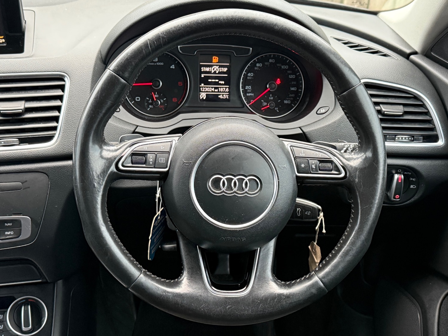 Used Audi Q3 2015 for sale - 77746289: Photo 19