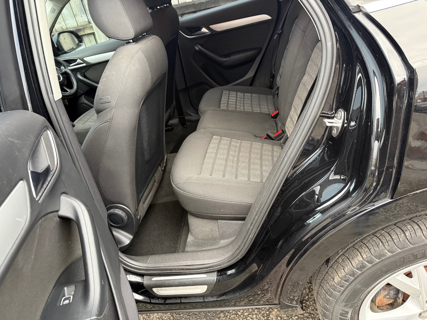 Used Audi Q3 2015 for sale - 77746289: Photo 24