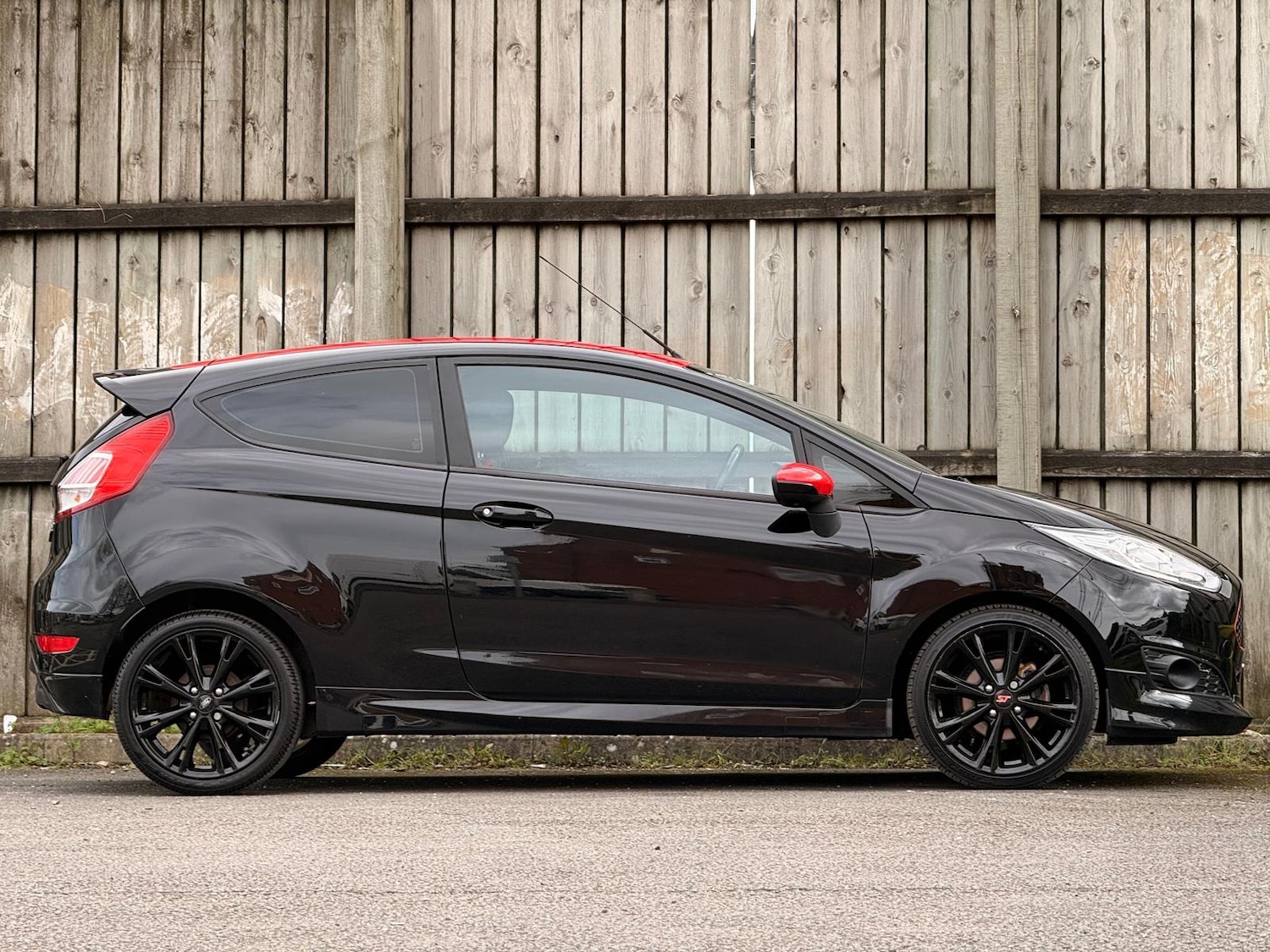 Used Ford Fiesta 2017 for sale - 78028101: Photo 16