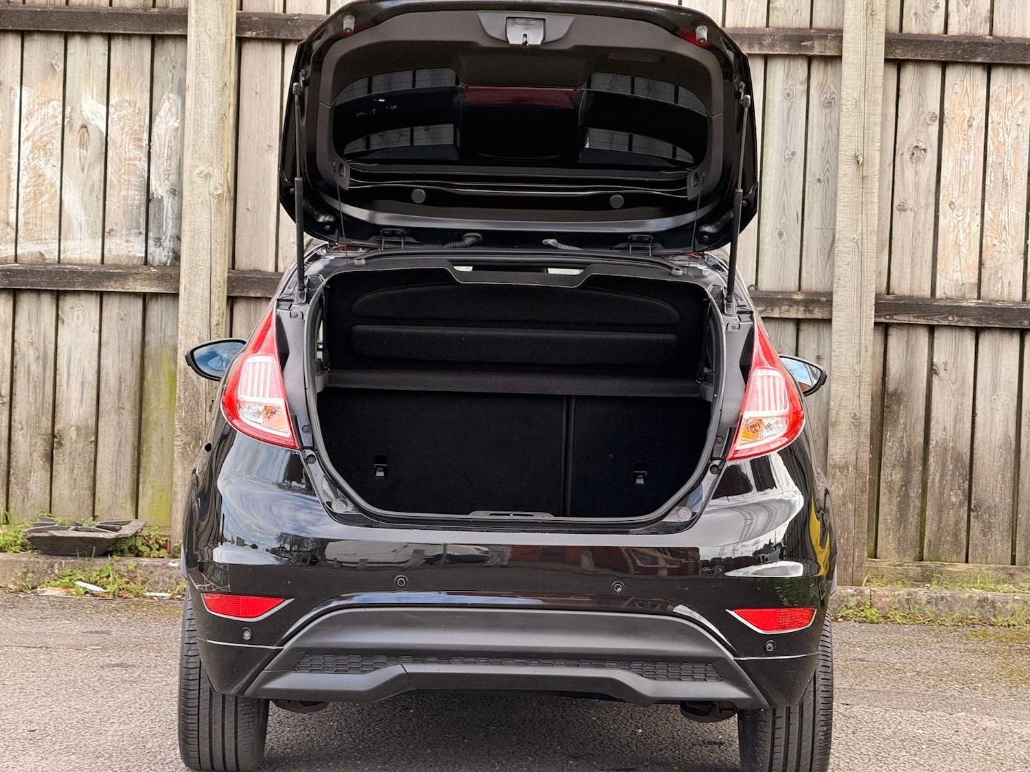 Used Ford Fiesta 2017 for sale - 78028101: Photo 20