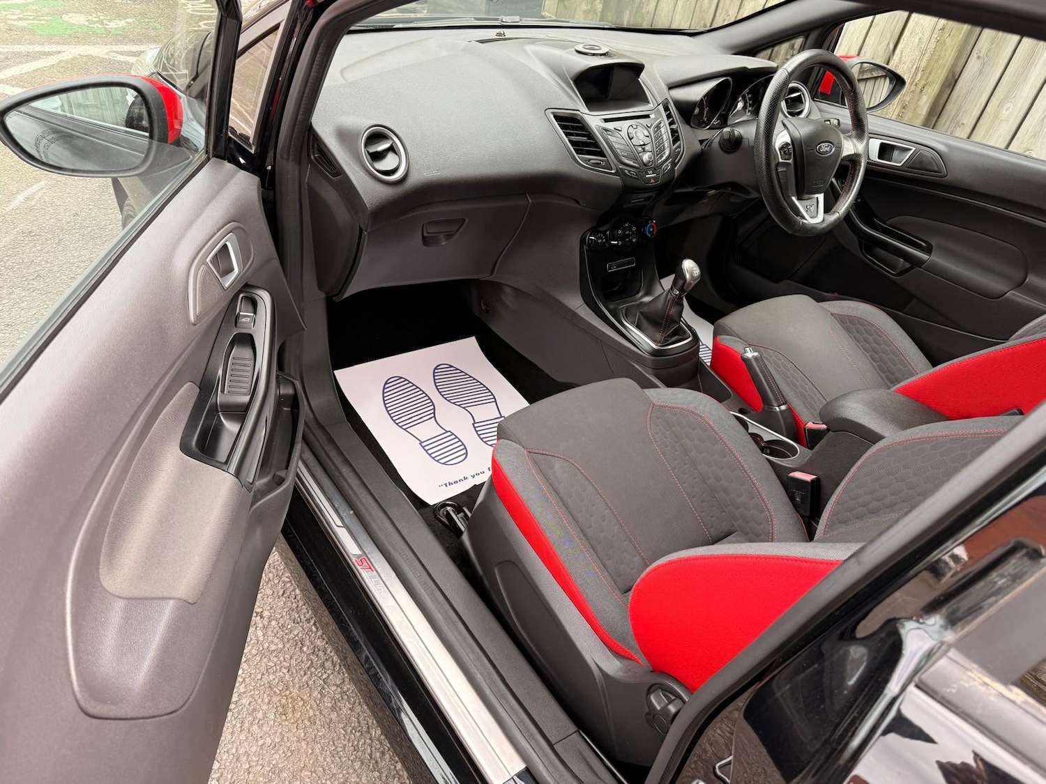 Used Ford Fiesta 2017 for sale - 78028101: Photo 21