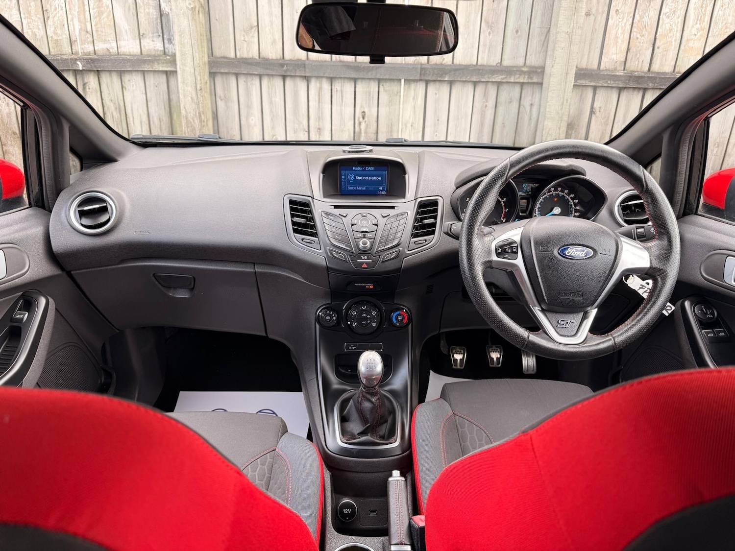 Used Ford Fiesta 2017 for sale - 78028101: Photo 24