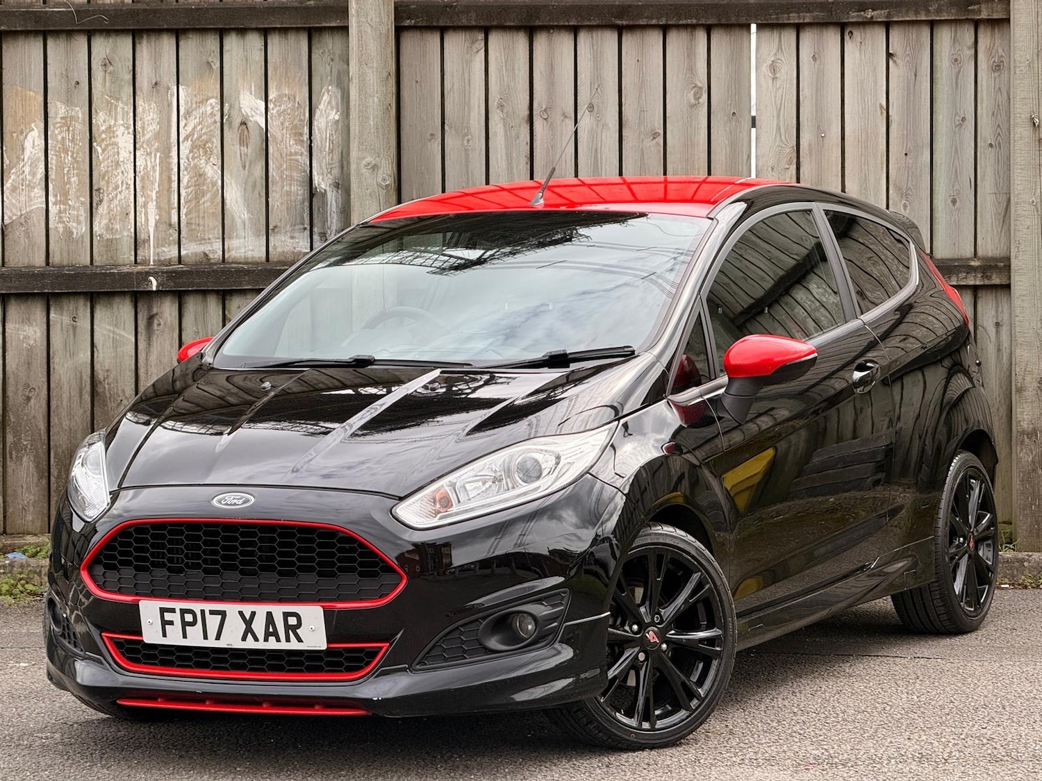 Used Ford Fiesta 2017 for sale - 78028101: Photo 9