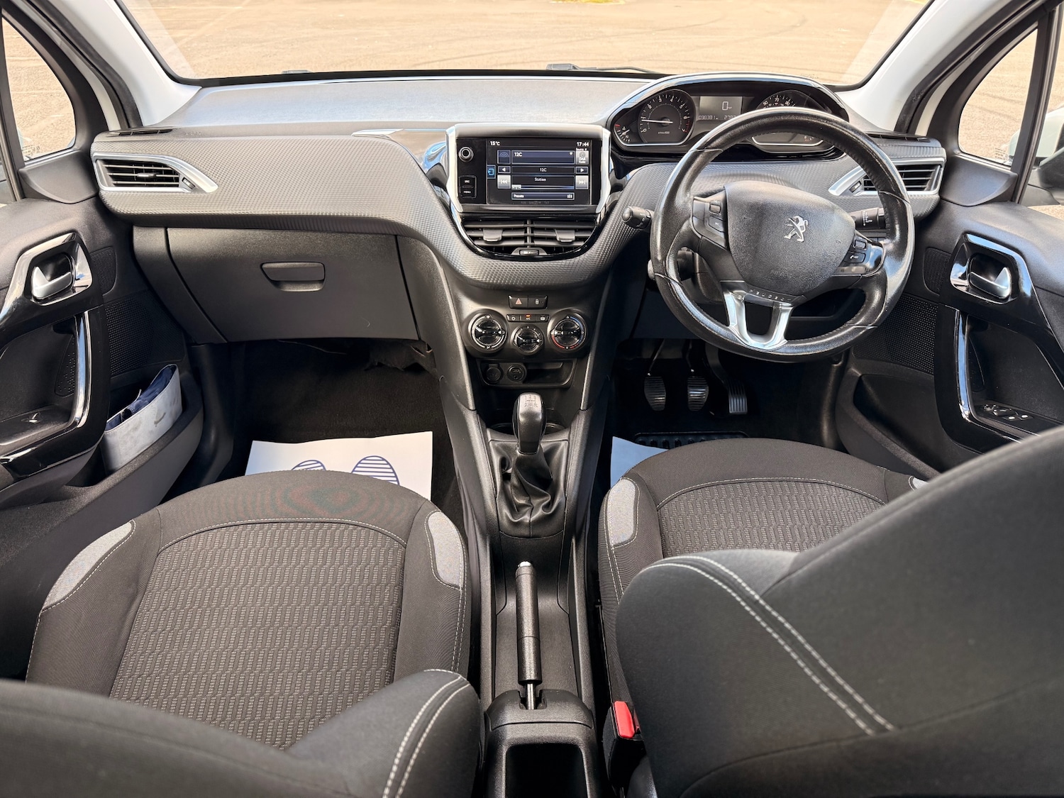 Used Peugeot 208 2015 for sale - 78184159: Photo 15