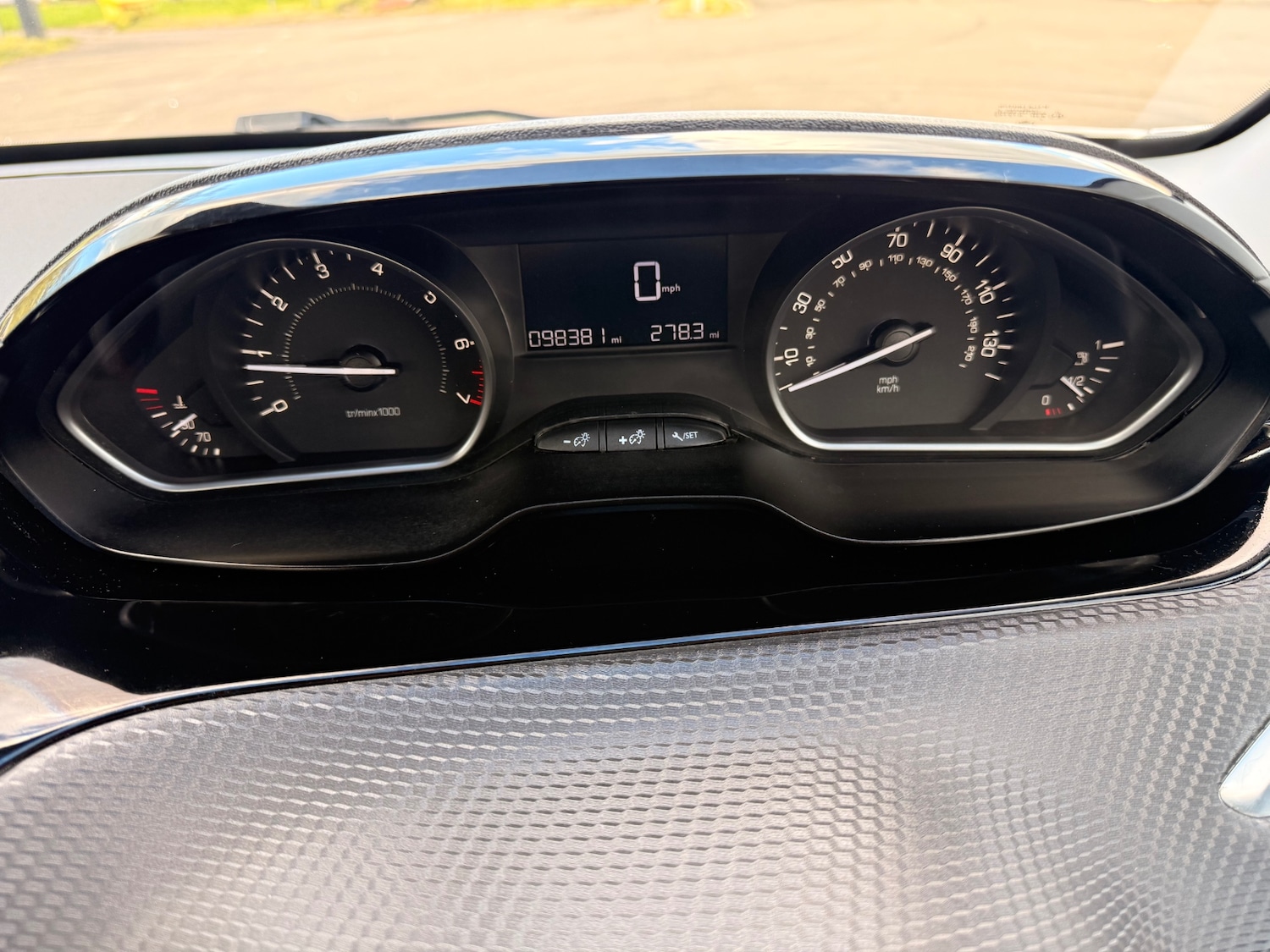 Used Peugeot 208 2015 for sale - 78184159: Photo 17