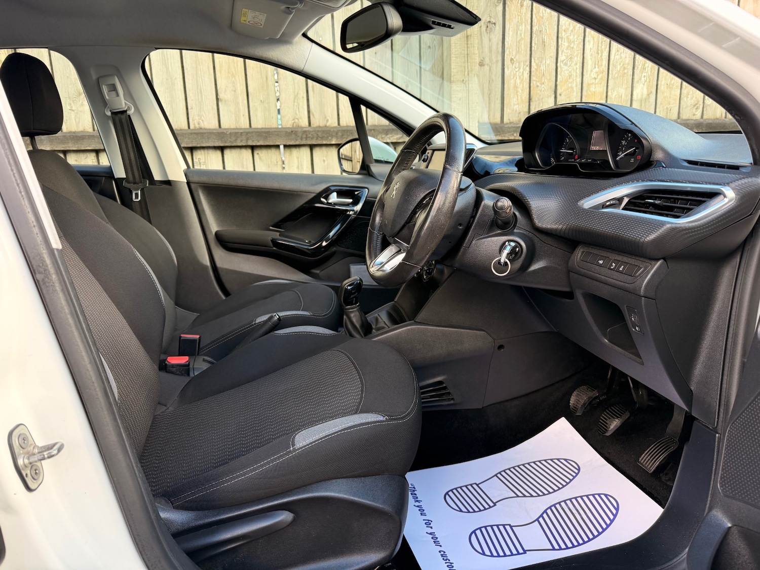 Used Peugeot 208 2015 for sale - 78184159: Photo 23