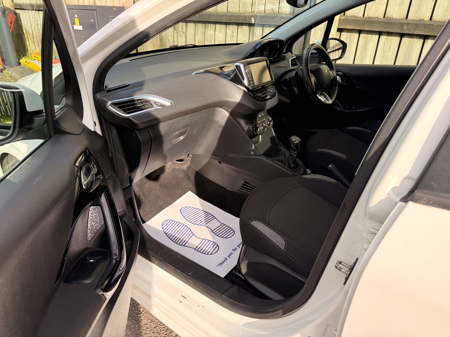 Used Peugeot 208 2015 for sale - 78184159: Photo 27