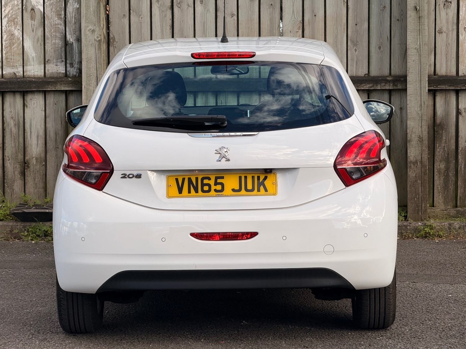 Used Peugeot 208 2015 for sale - 78184159: Photo 8
