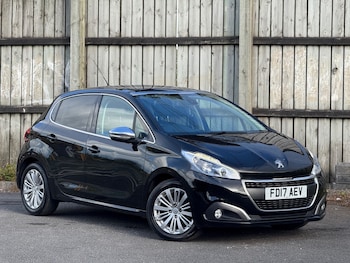 Used Peugeot 208 2017 for sale - 78612453: Photo