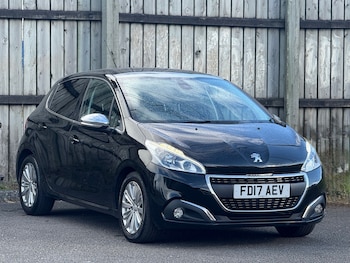 Used Peugeot 208 2017 for sale - 78612453: Photo
