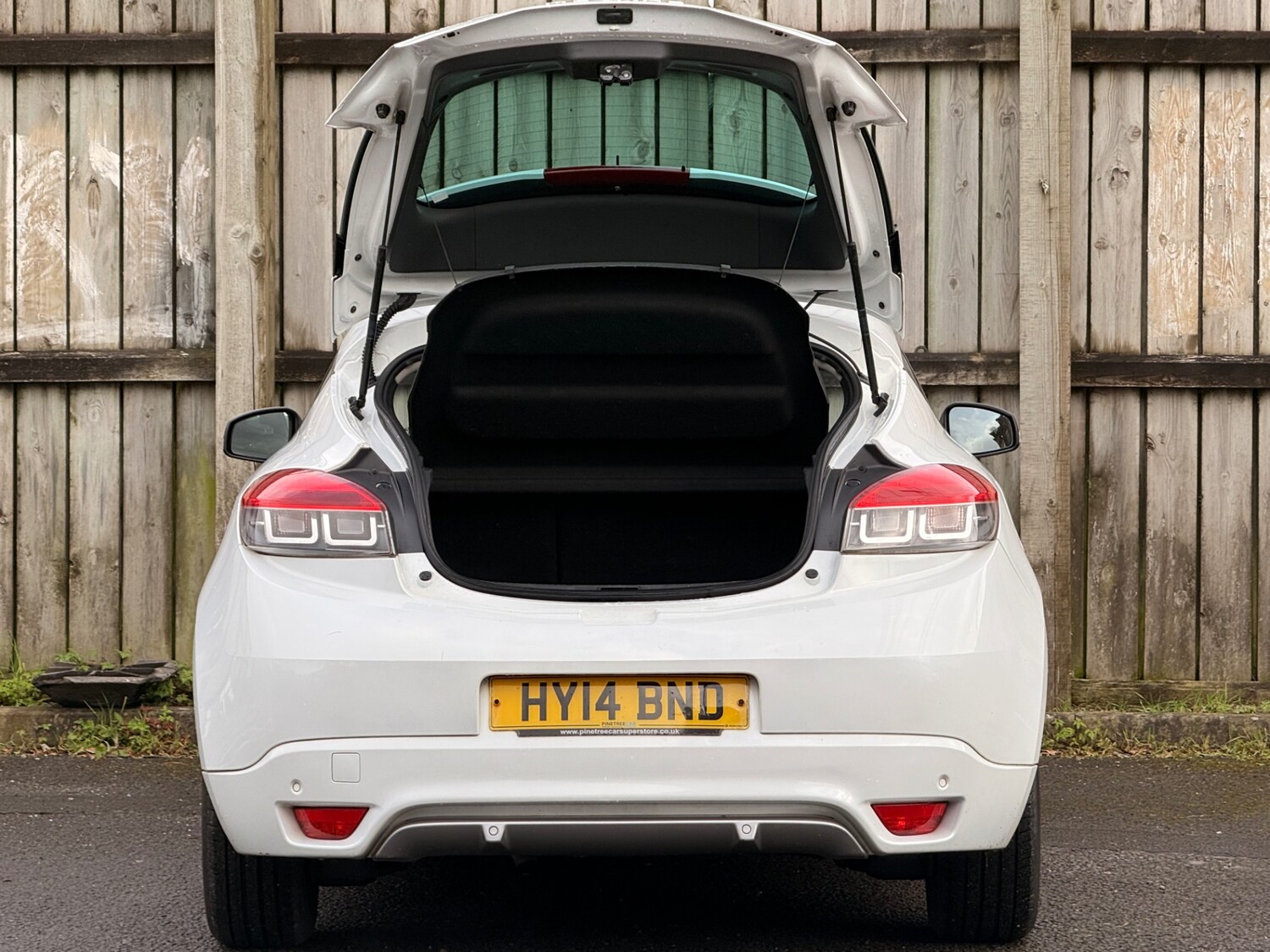 Used Renault Megane 2014 for sale - 78127277: Photo 12