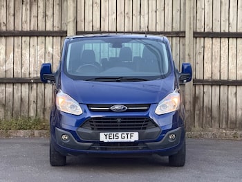 Used Ford Tourneo Custom 2015 for sale - 78689057: Photo