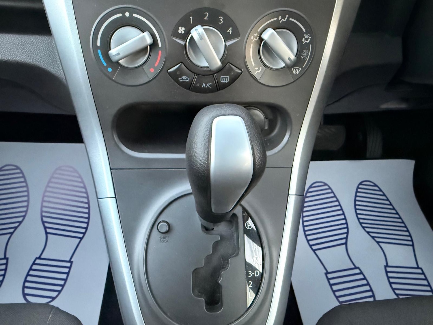 Used Suzuki Splash 2011 for sale - 78071081: Photo 14