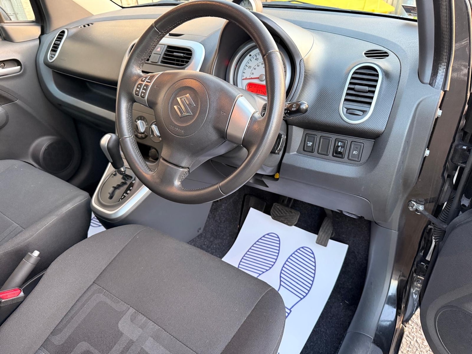 Used Suzuki Splash 2011 for sale - 78071081: Photo 18