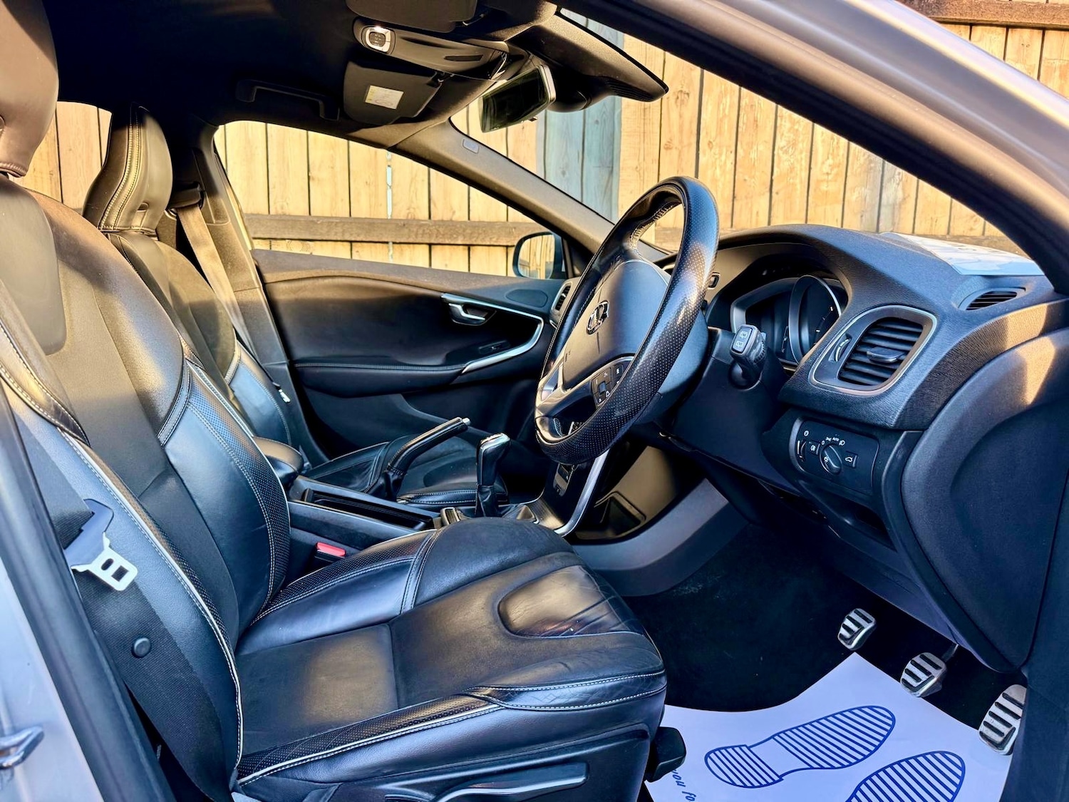 Used Volvo V40 2016 for sale - 77939288: Photo 19