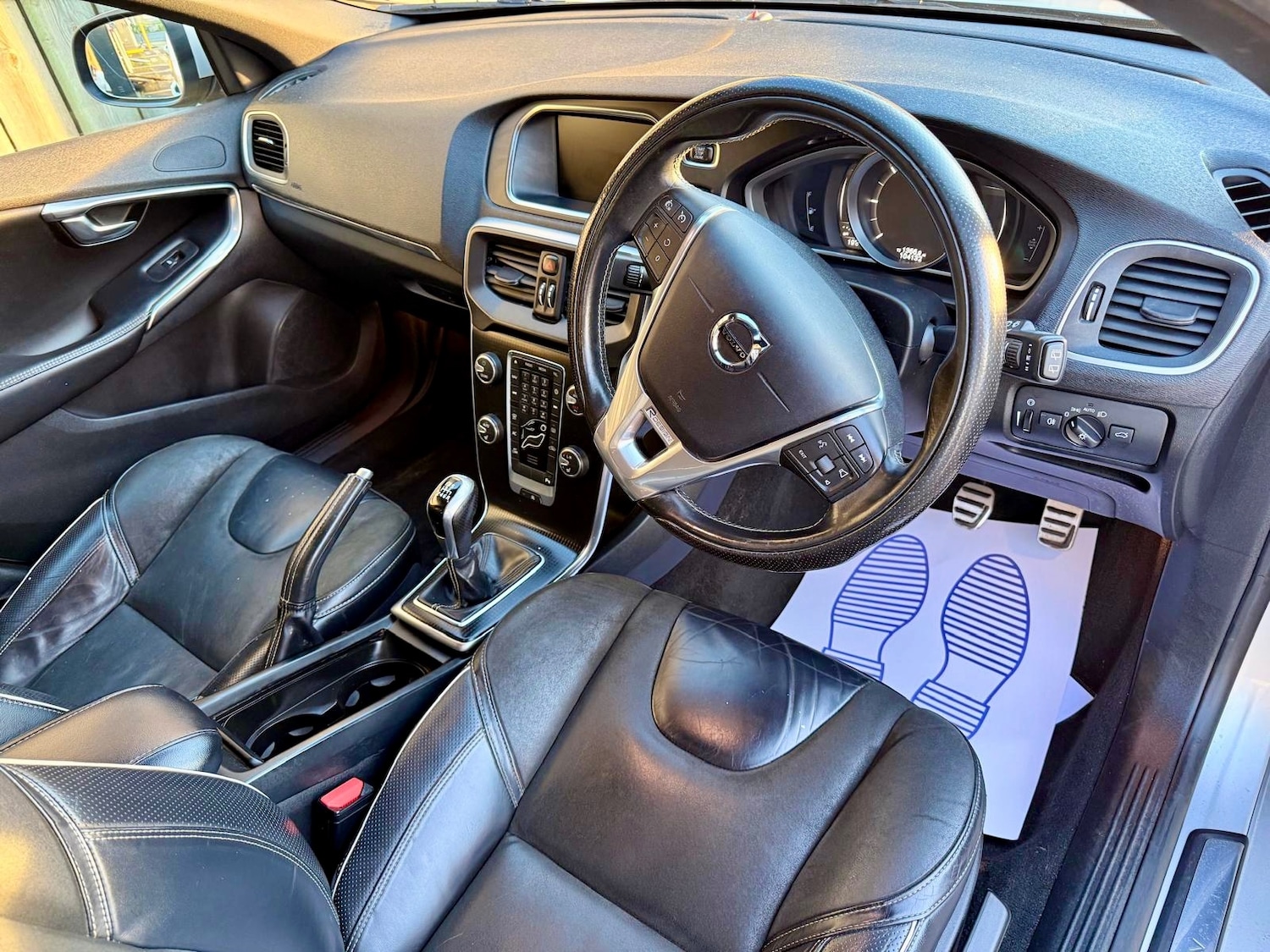 Used Volvo V40 2016 for sale - 77939288: Photo 20