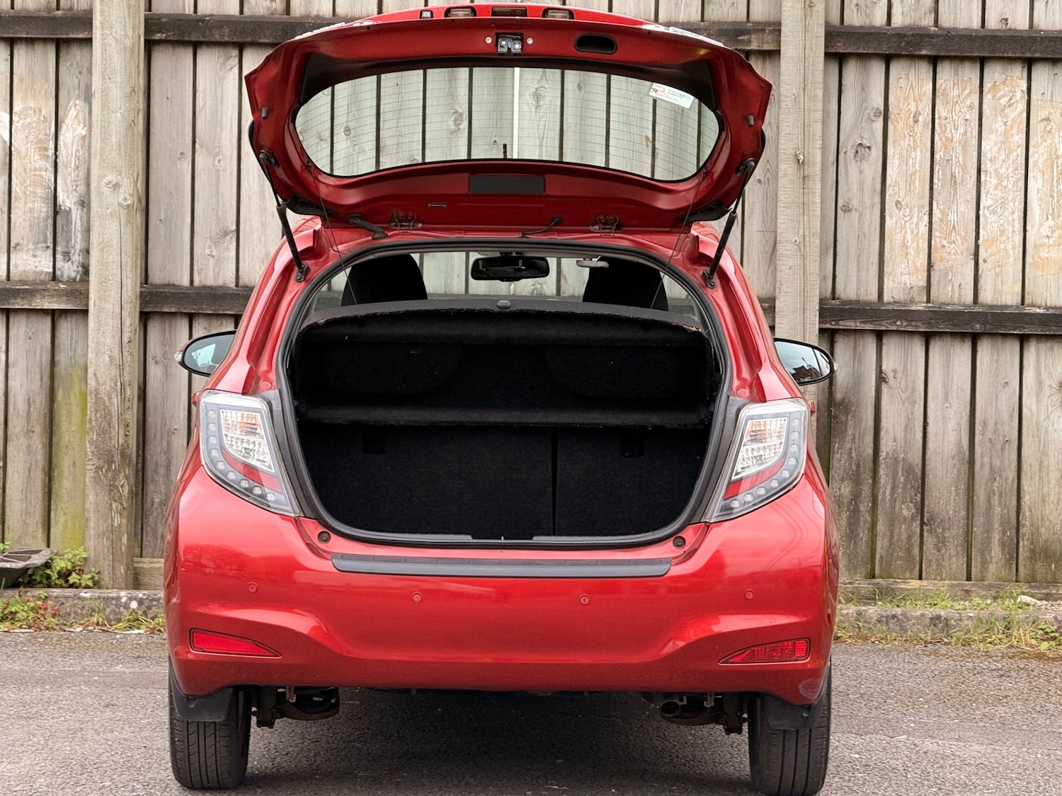 Used Toyota Yaris 2013 for sale - 78091736: Photo 13