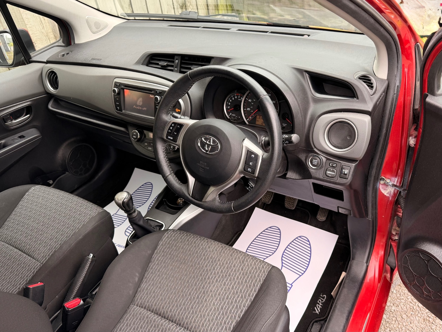 Used Toyota Yaris 2013 for sale - 78091736: Photo 17