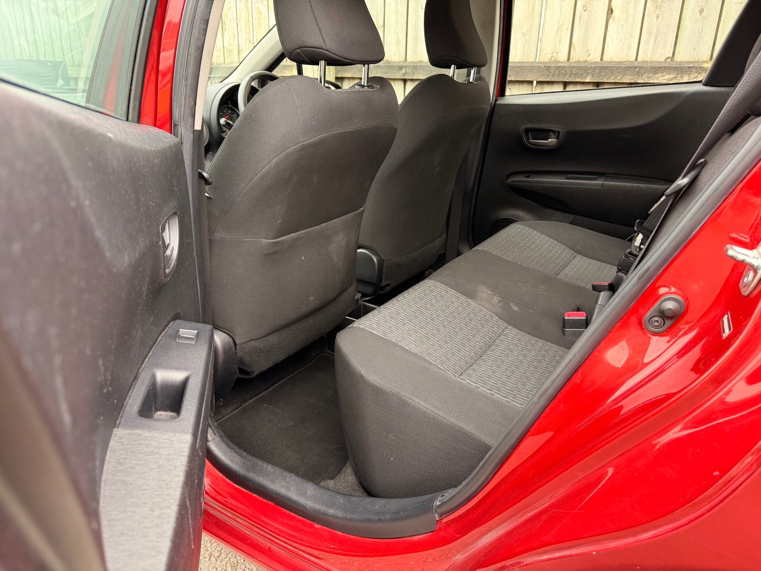 Used Toyota Yaris 2013 for sale - 78091736: Photo 22