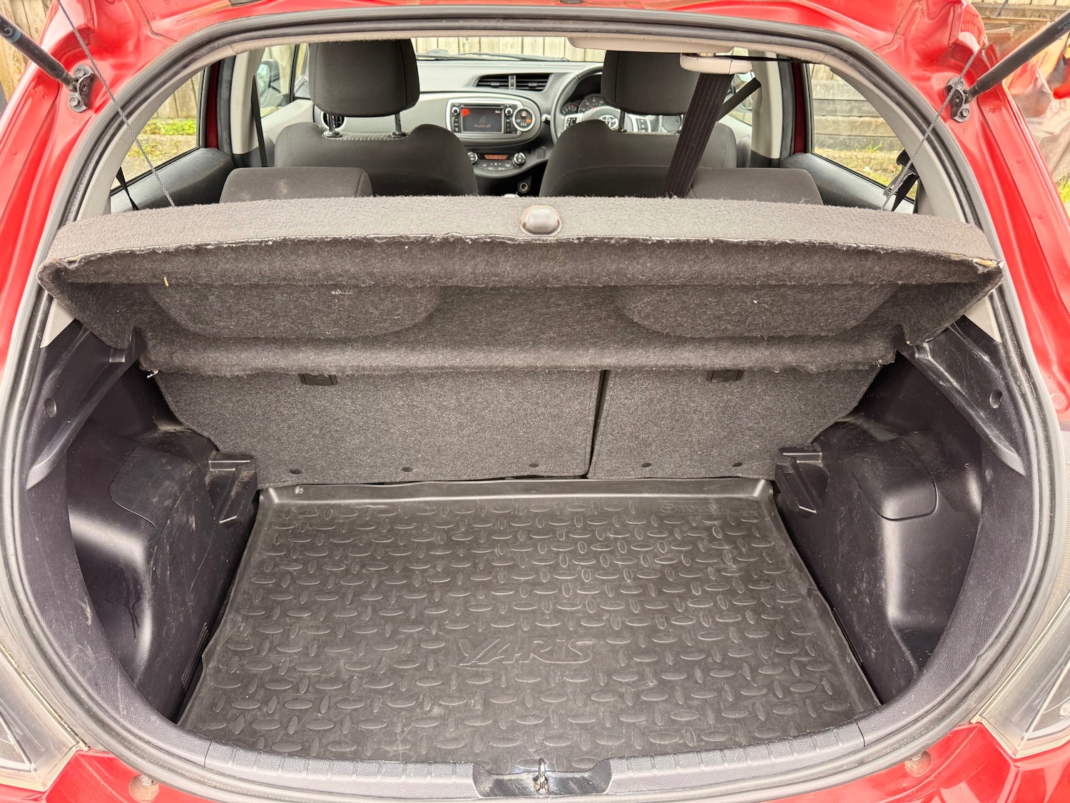 Used Toyota Yaris 2013 for sale - 78091736: Photo 31