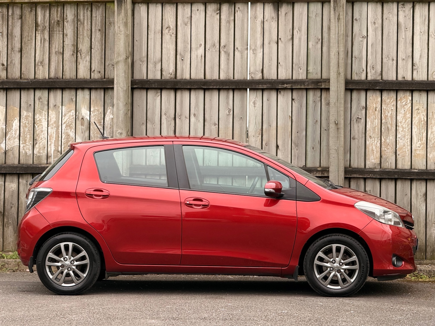 Used Toyota Yaris 2013 for sale - 78091736: Photo 8