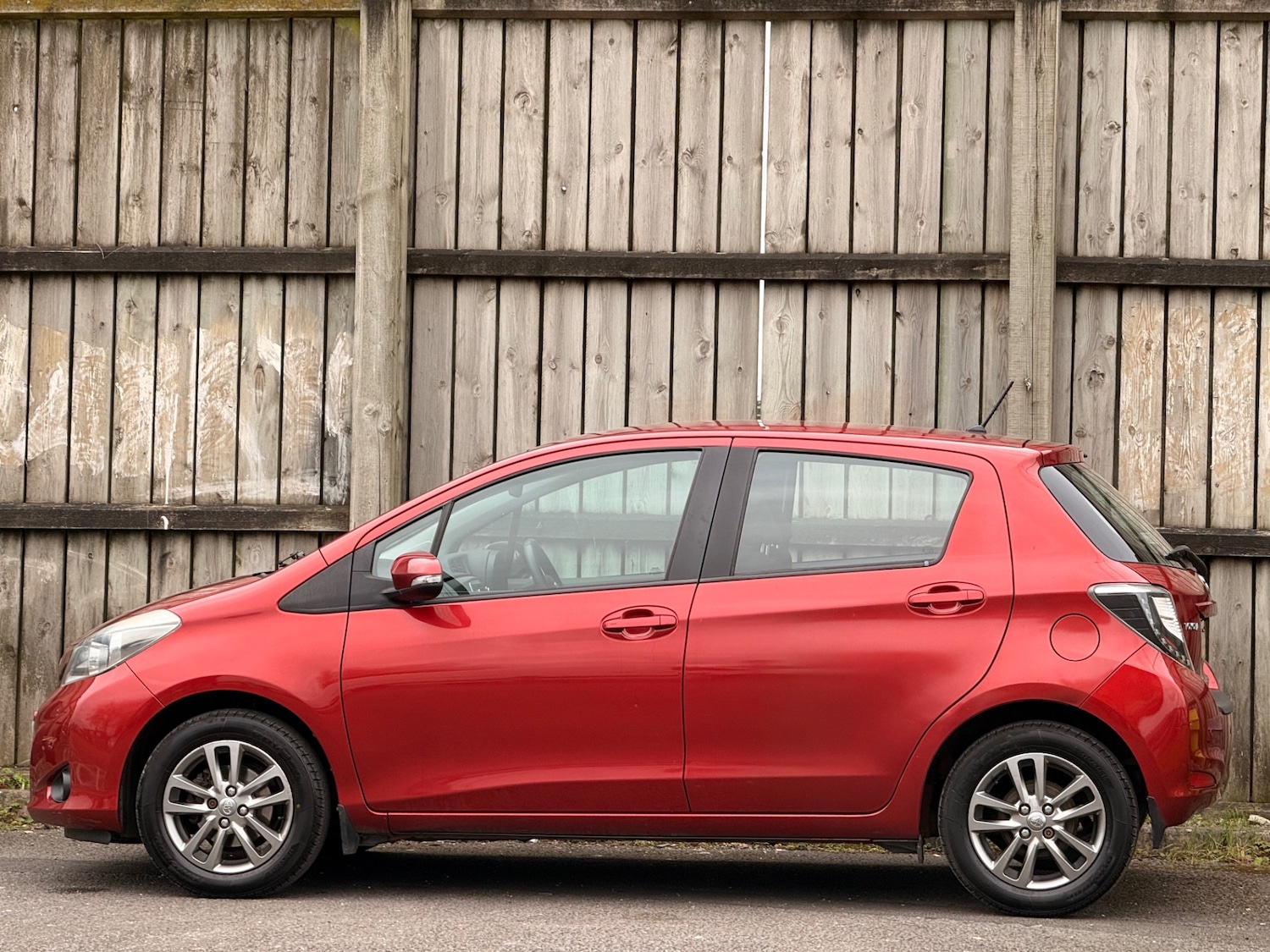 Used Toyota Yaris 2013 for sale - 78091736: Photo 9