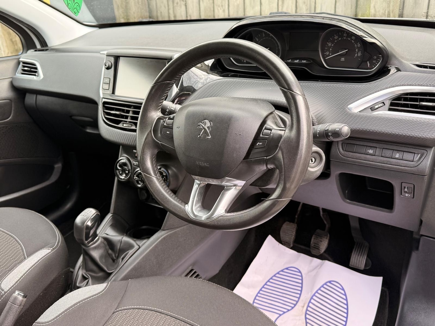 Used Peugeot 208 2016 for sale - 77760646: Photo 12