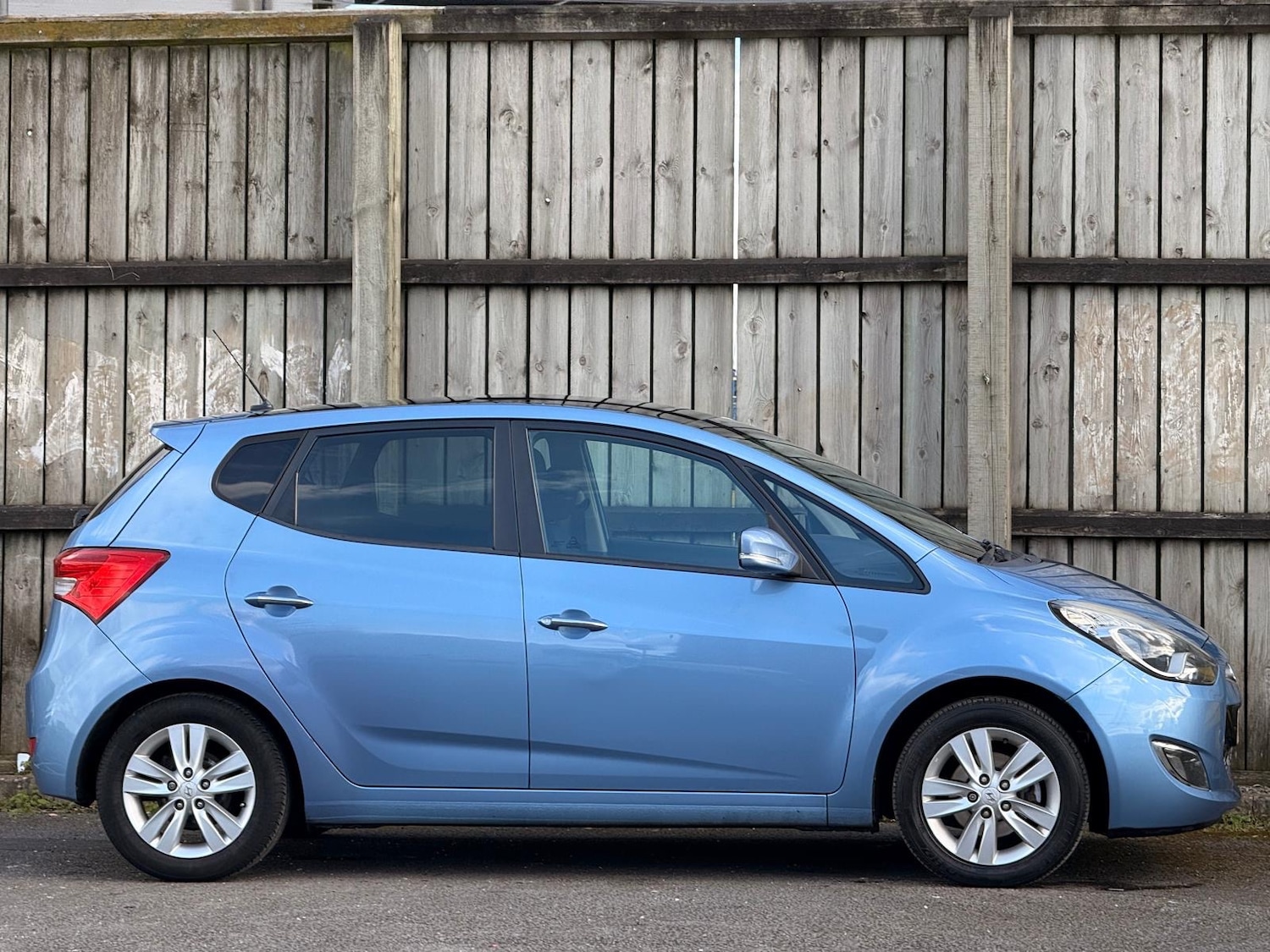 Used Hyundai Ix20 2011 for sale - 78031942: Photo 2