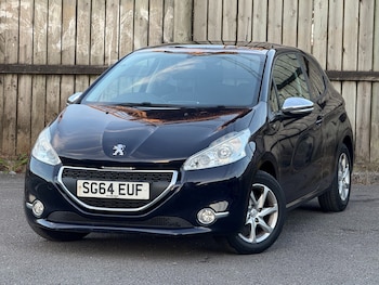 Used Peugeot 208 2014 for sale - 79025342: Photo