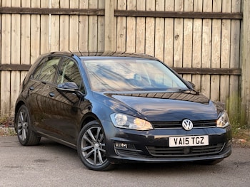 Used Volkswagen Golf 2015 for sale - 79011722: Photo