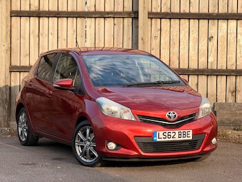 Used Toyota Yaris 2012 for sale - 79010370: Photo