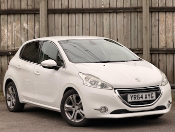 Used Peugeot 208 2014 for sale - 77793086: Photo