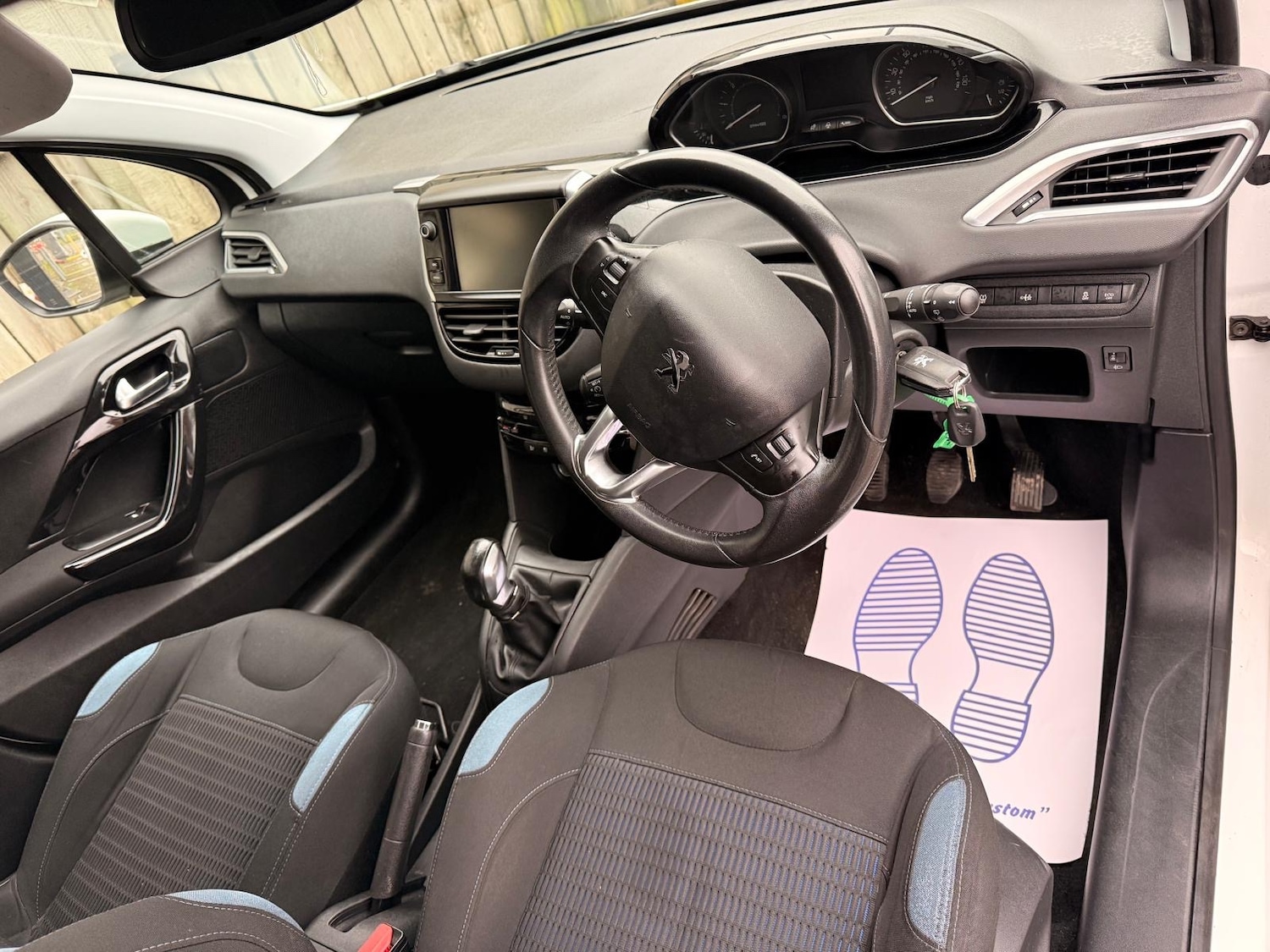 Used Peugeot 208 2014 for sale - 77793086: Photo 27