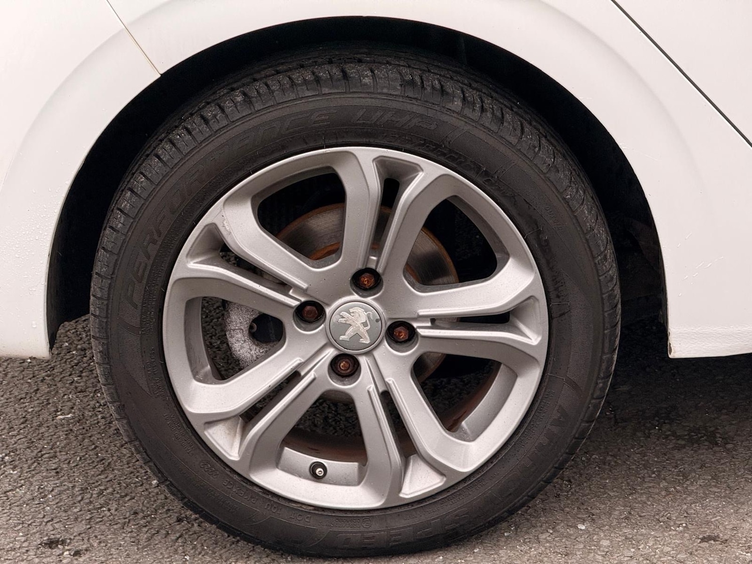 Used Peugeot 208 2014 for sale - 77793086: Photo 31